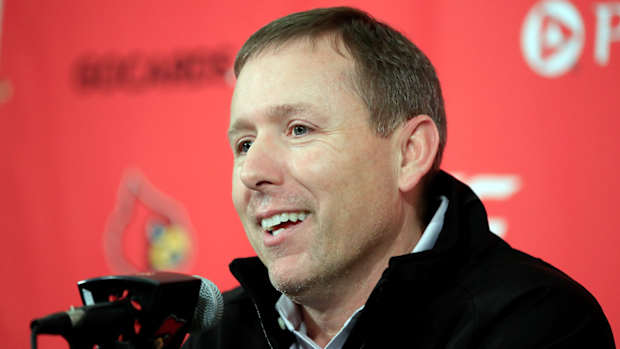 scott-satterfield-louisville-cardinals-bobby-petrino.jpg